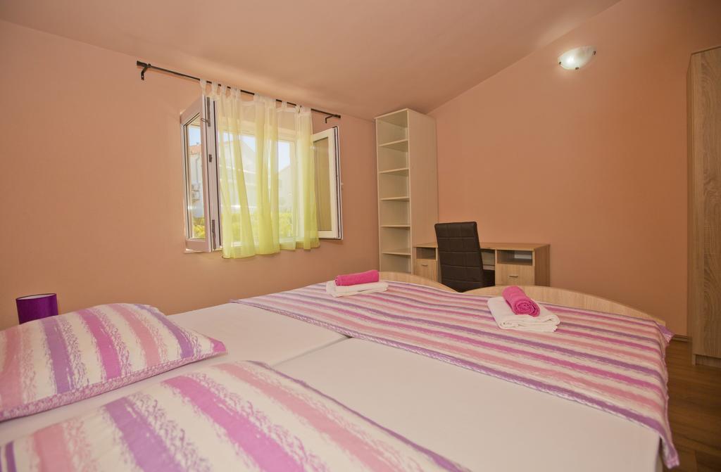 Apartmani Vini Hvar Town Exterior foto